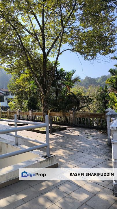 Large Exclusive Bungalow with Swimming Pool, Taman TAR, Ampang, Selangor, Ampang
