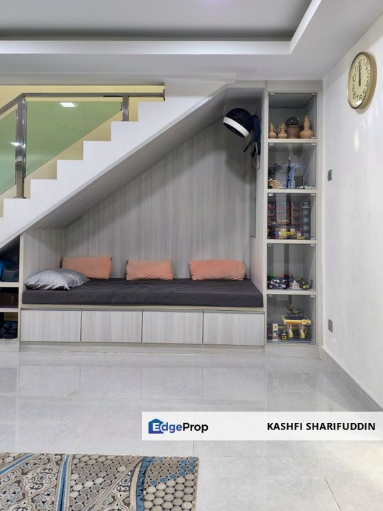 Teres 2 Tingkat. Bukit Indah, Ampang. Renovated & Extended, Selangor, Ampang