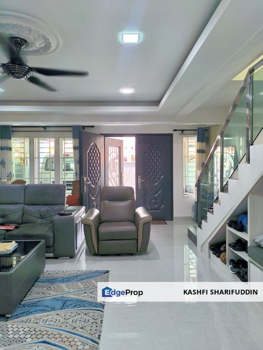 Teres 2 Tingkat. Bukit Indah, Ampang. Renovated & Extended, Selangor, Ampang