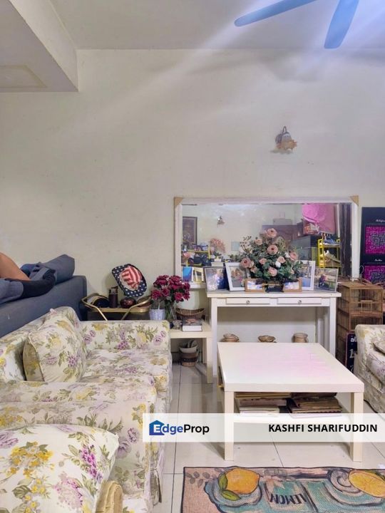 Teres 2-Tingkat Luas @ Taman Nirwana, Ampang, Selangor, Ampang