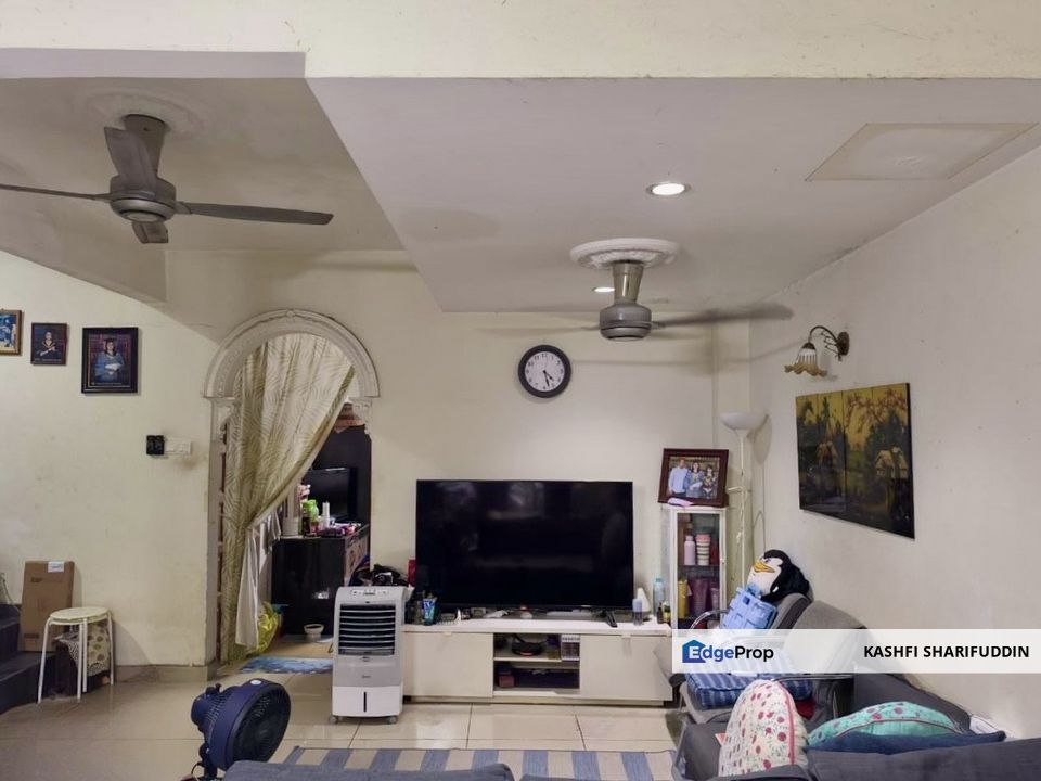 Teres 2-Tingkat Luas @ Taman Nirwana, Ampang, Selangor, Ampang