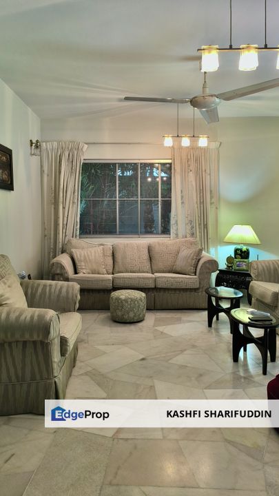 Freehold Bungalow with Beautiful Garden and Large Bedroom Below, Selangor, Ampang