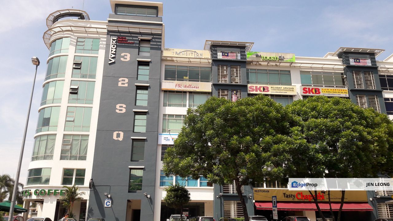 Tenanted 3 Two Square Office Lot . Good ROI for Sale RM800,000 By JEN