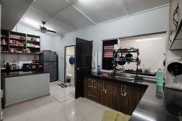 Jalan Bukit Cantik 2