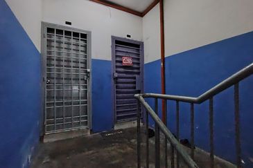 Below Market Value Shop Apartment @ Seksyen 15, Shah Alam