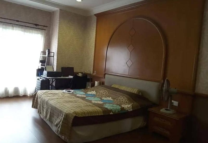 Taman Banang Heights