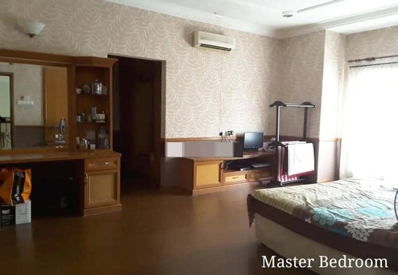 Taman Banang Heights