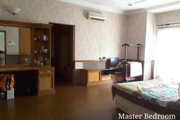 Taman Banang Heights