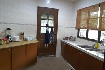 Taman Banang Heights