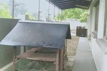 Taman Banang Heights