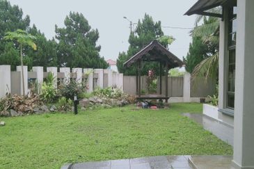 Taman Banang Heights