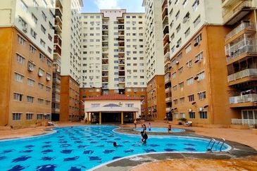 Selesa I-Resort Apartment