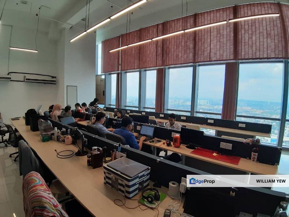 Pinnacle Office Suite For Sale With Tenant For Sale Rm1 500 000 By William Yew Edgeprop My