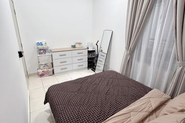 Safira Apartment, Seremban 2