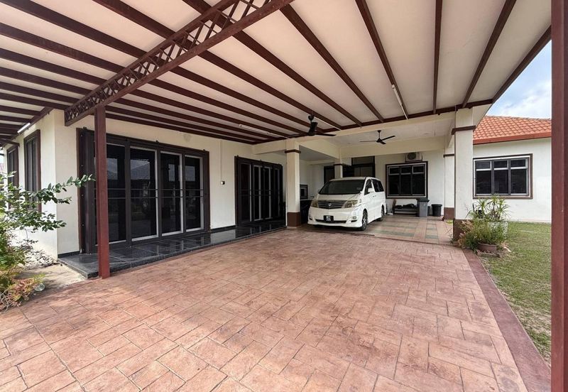 IDAMAN VILLA @ BANDAR SRI SENDAYAN