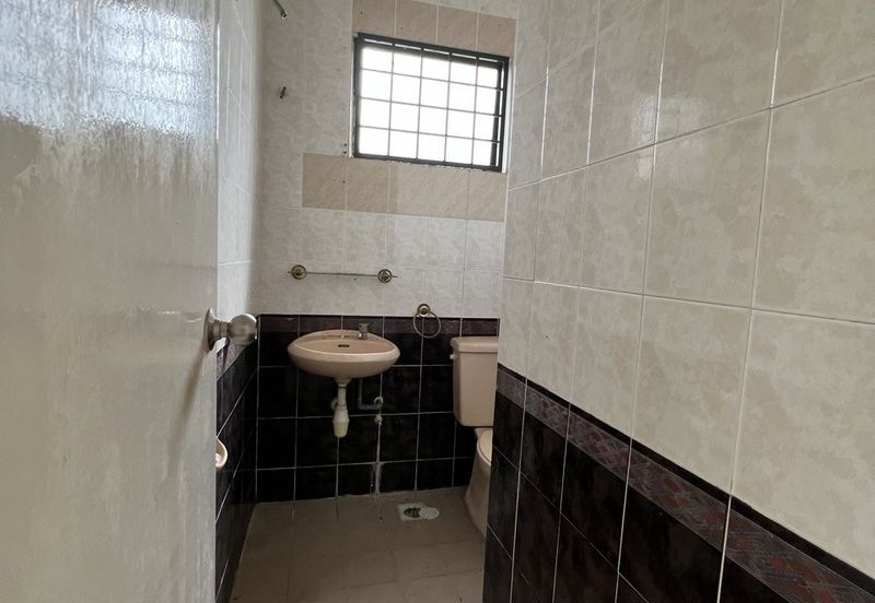 Green Street Homes Seremban 2