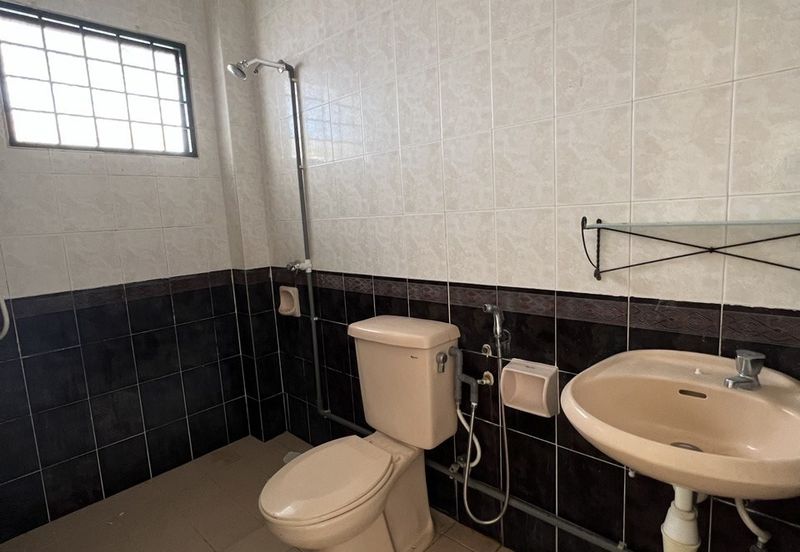 Green Street Homes Seremban 2