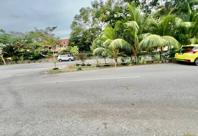 Laman Bakawali @ Kota Seriemas