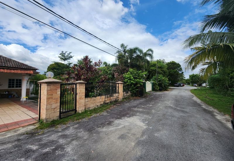 Kampung Sungai Ramal Dalam