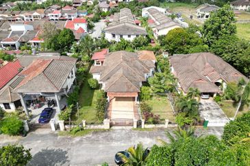 Kampung Sungai Ramal Dalam