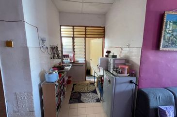 FREEHOLD Kayangan Shop Apartment Taman Kajang Utama Kajang 