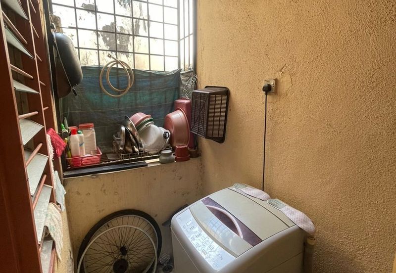 FREEHOLD Kayangan Shop Apartment Taman Kajang Utama Kajang 