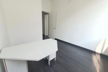 Merrydale @ Eco Majestic