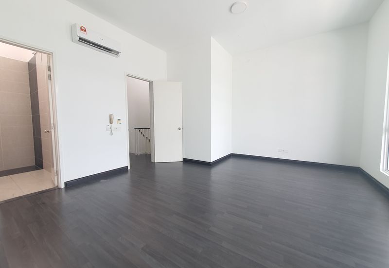 Merrydale @ Eco Majestic