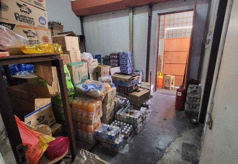 RUMAH KEDAI 2 Tingkat Taman Sri Intan Seksyen 7 Bangi
