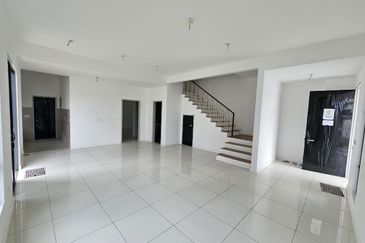 BRAND NEW Semi D Cluster Verna Double Storey Serene Height Bangi