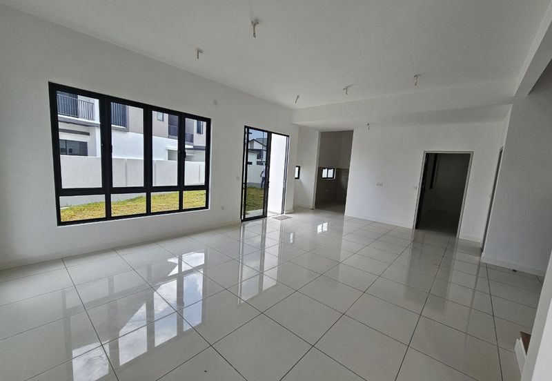 BRAND NEW Semi D Cluster Verna Double Storey Serene Height Bangi