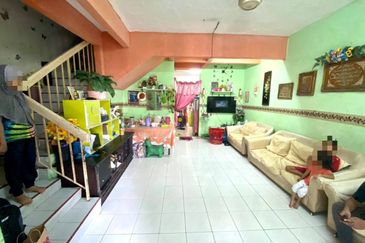 Taman Dahlia, Sepang