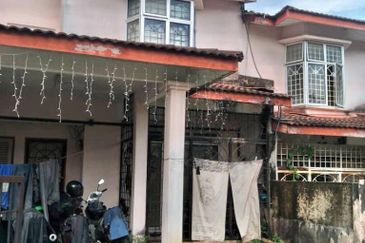 Taman Dahlia, Sepang