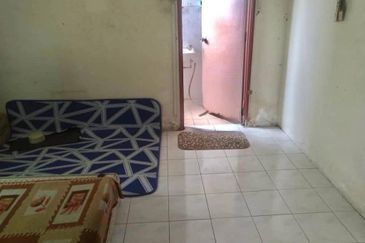 Taman Dahlia, Sepang