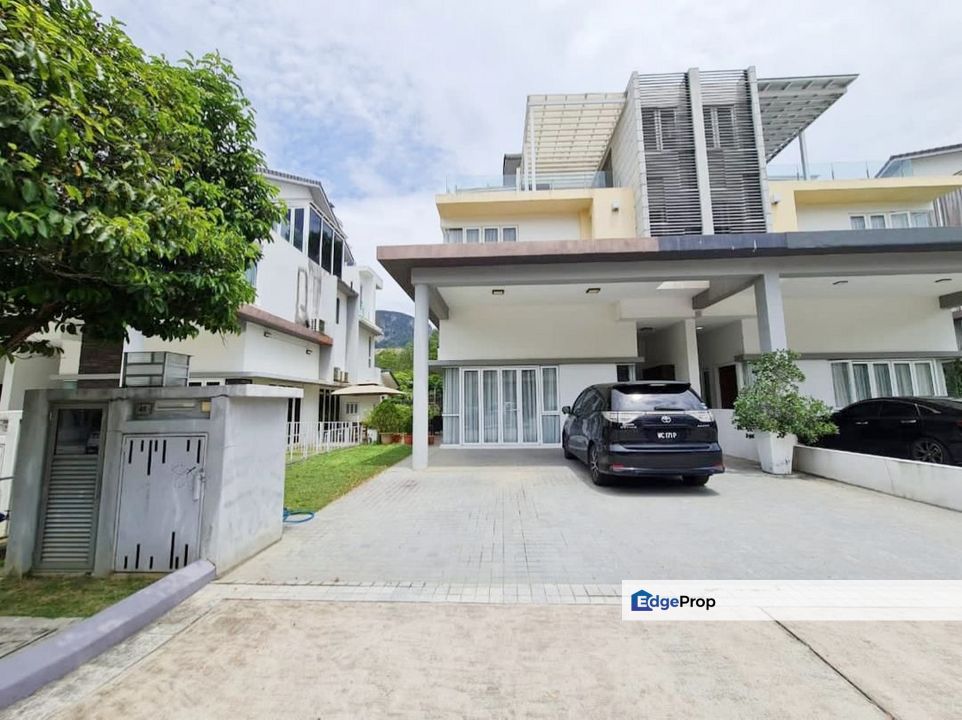 RENOVATED 2½ Storey Semi D Hevea Kemensah Ampang, Selangor, Taman Melawati