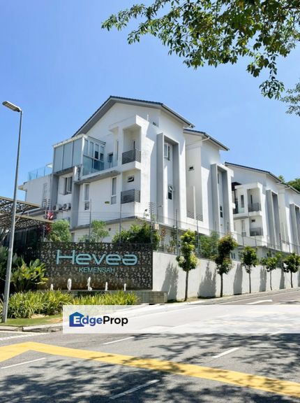 RENOVATED 2½ Storey Semi D Hevea Kemensah Ampang, Selangor, Taman Melawati