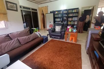 Seksyen 11, Shah Alam