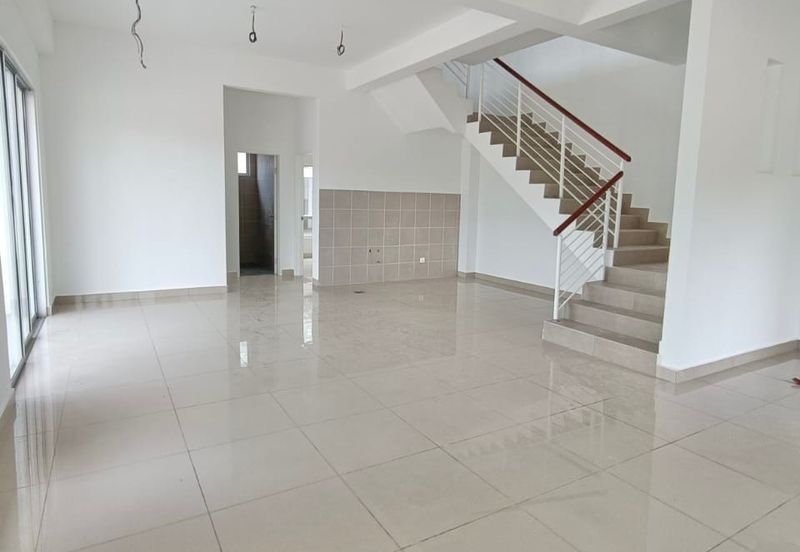 Bandar Baru Salak Tinggi