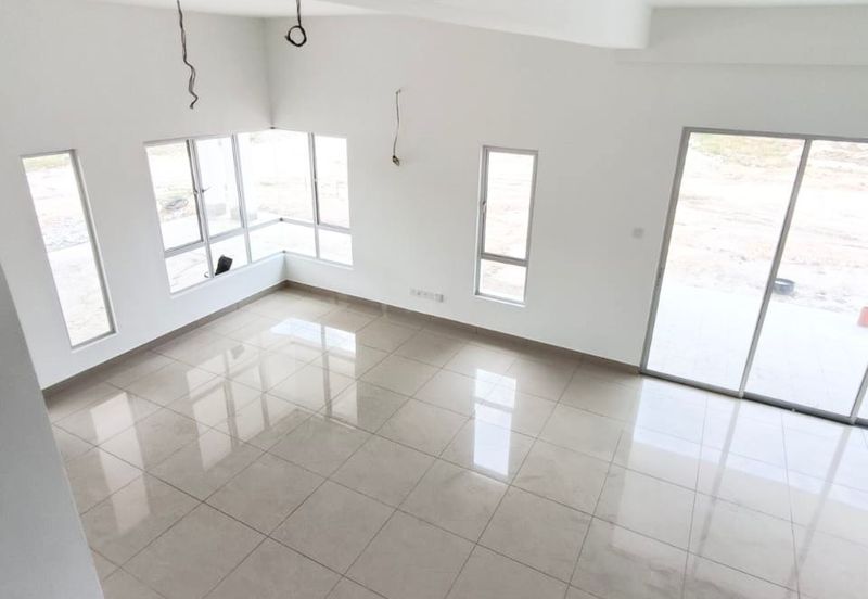 Bandar Baru Salak Tinggi