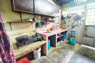 Pusat Bandar Putra Permai