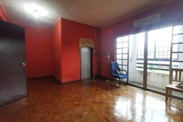 Pusat Bandar Putra Permai