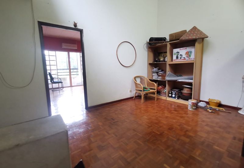 Pusat Bandar Putra Permai