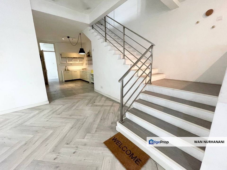 RENOVATED Semi D Cluster Legundi Residensi Bandar Seri Putra Bangi, Selangor, Kajang