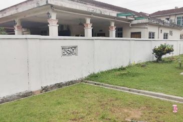 Desa Pinggiran Putra