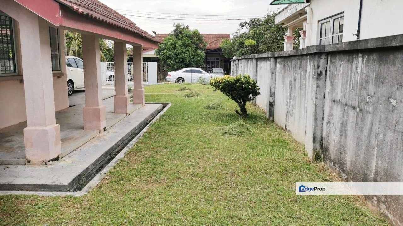 TENANTED Single Storey Semi D Desa Pinggiran Putra 4/8 Kajang , Selangor, Kajang