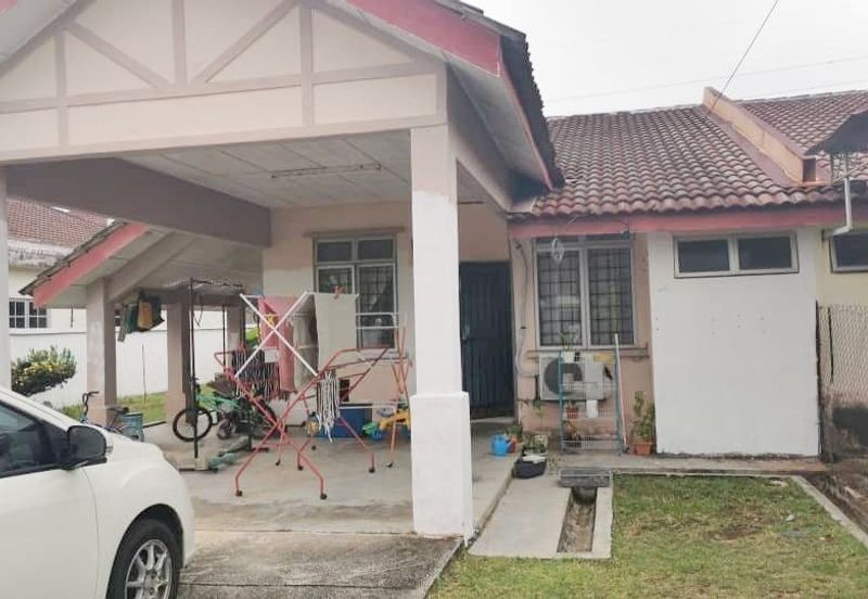 Desa Pinggiran Putra