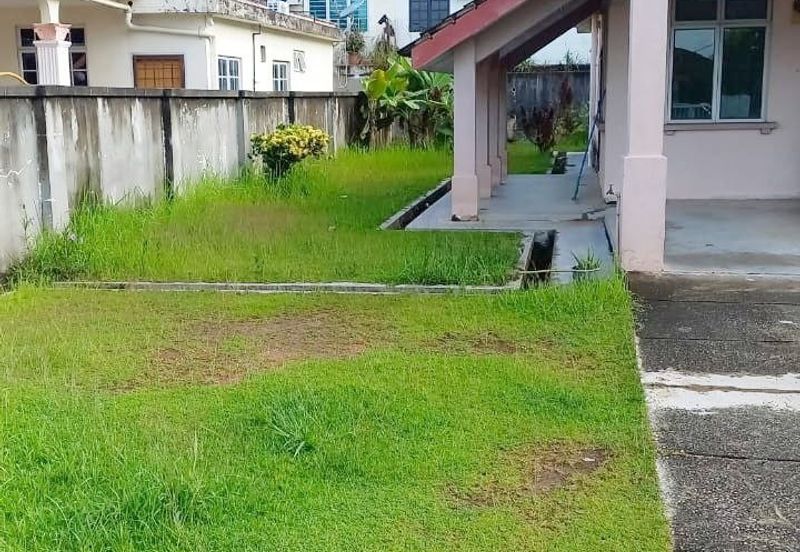 Desa Pinggiran Putra