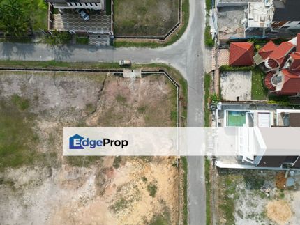 CORNER BUNGALOW LOT Taman Universiti Bangi UKM, Selangor, Bangi