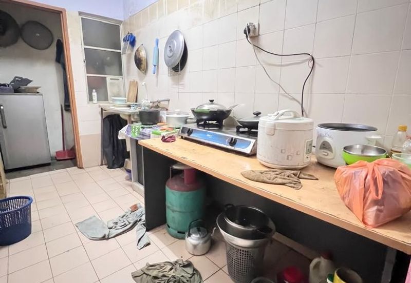 NEAR TOL BANGI GATEWAY MALL FIRST FLOOR Perkasa Shop Apartment Seksyen 15 Bandar Baru Bangi