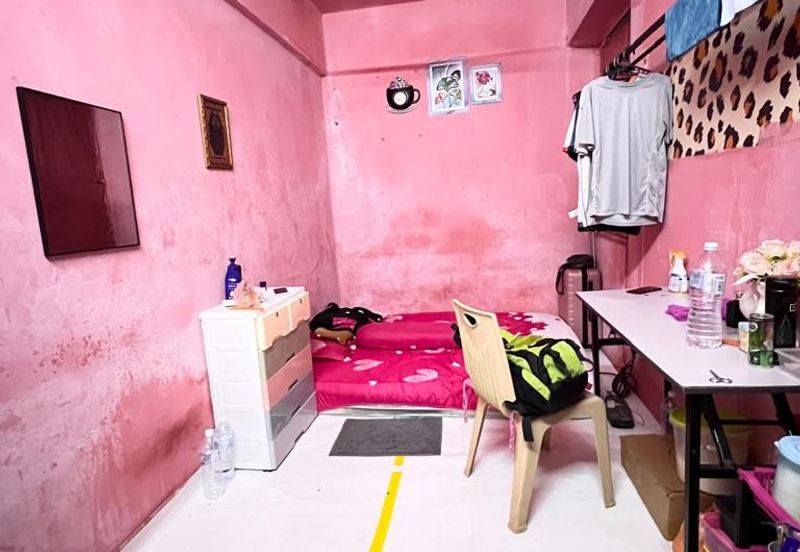 NEAR TOL BANGI GATEWAY MALL FIRST FLOOR Perkasa Shop Apartment Seksyen 15 Bandar Baru Bangi